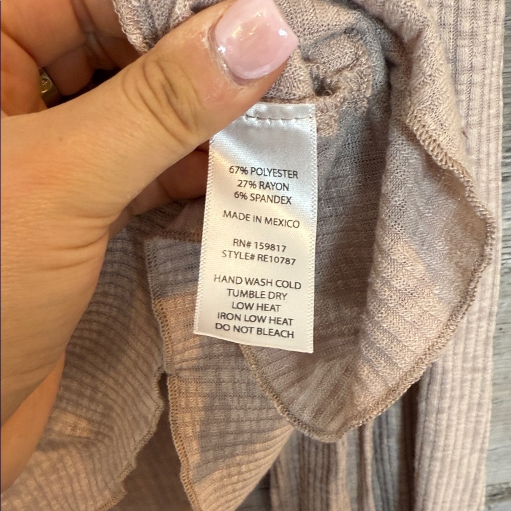 Altar’d State Cream/Beige Long Sleeve Ruffle Top - Picture 3 of 7